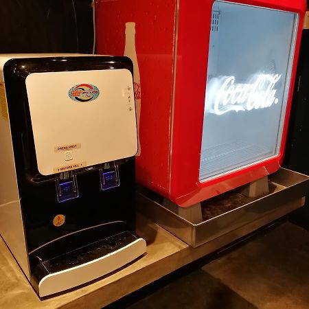 The Rise Room Куала-Тренгану Экстерьер фото A water dispenser