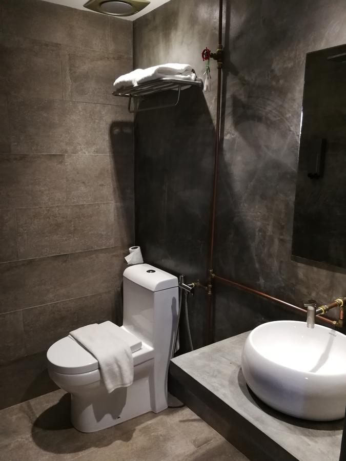 The Rise Room Куала-Тренгану Экстерьер фото Bathroom